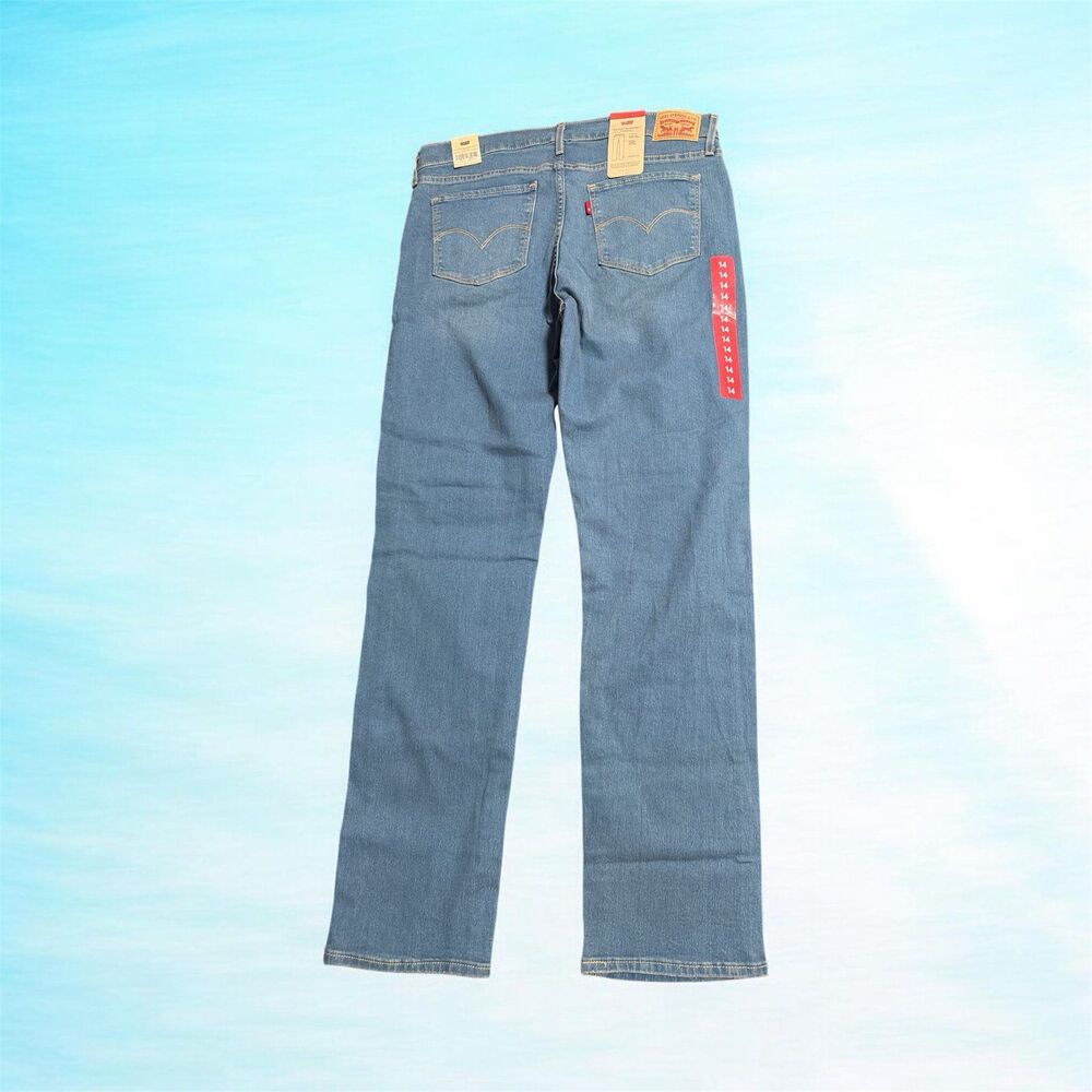 Women’s Levi’s Size 14